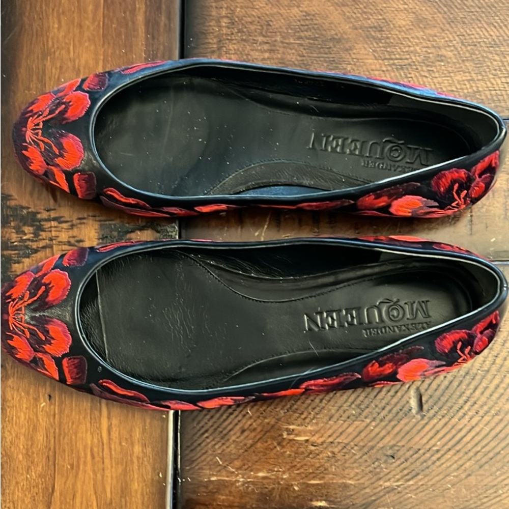 Women’s flats size 7.5